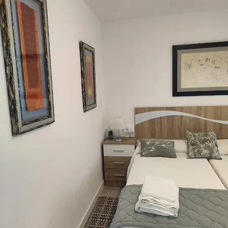 Ferienwohnung Agradable Duplex Terraza Virgen Del Rocio Sevilla Exterior foto