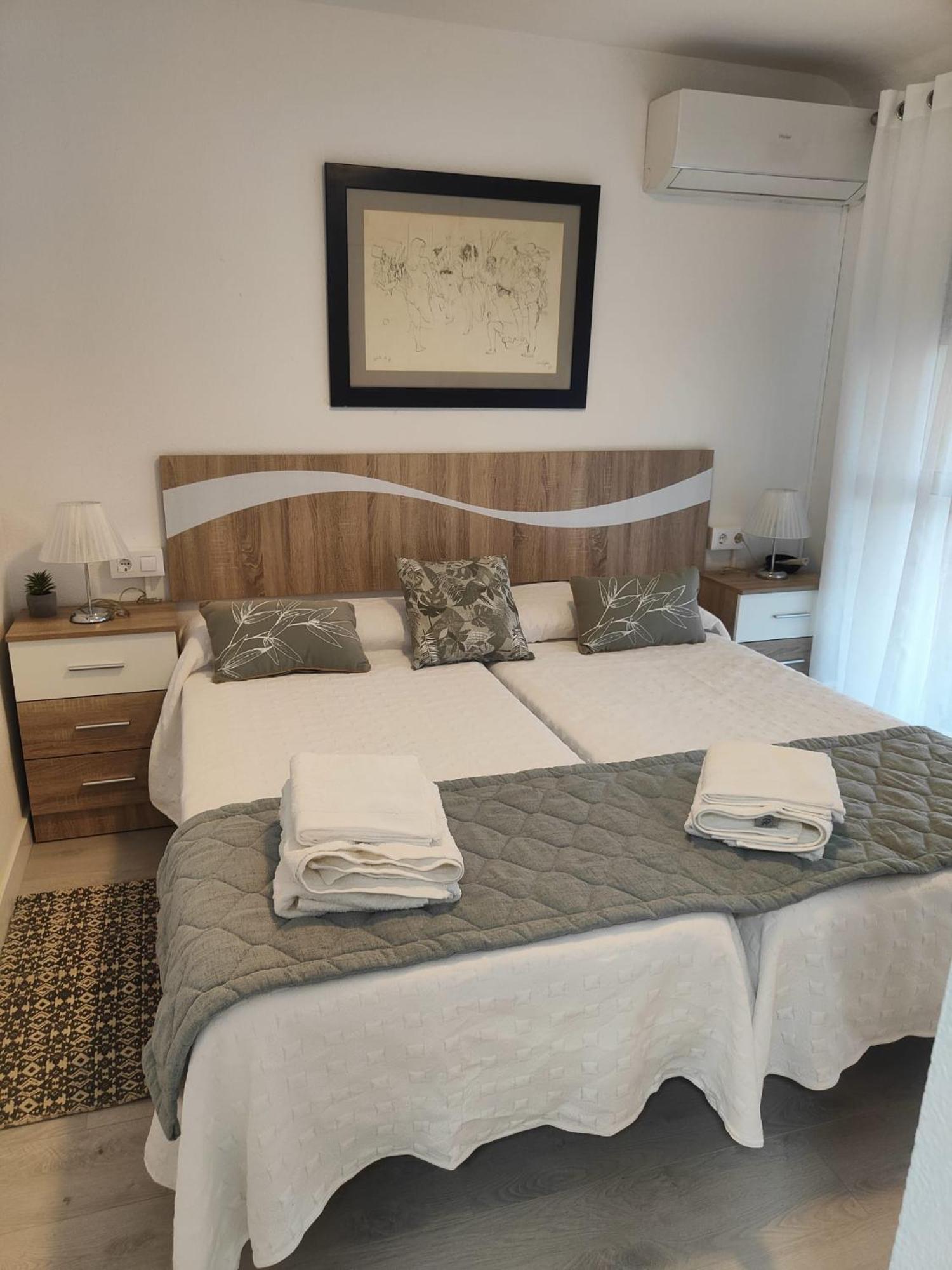 Agradable Duplex Terraza Virgen Del Rocio Apartament *