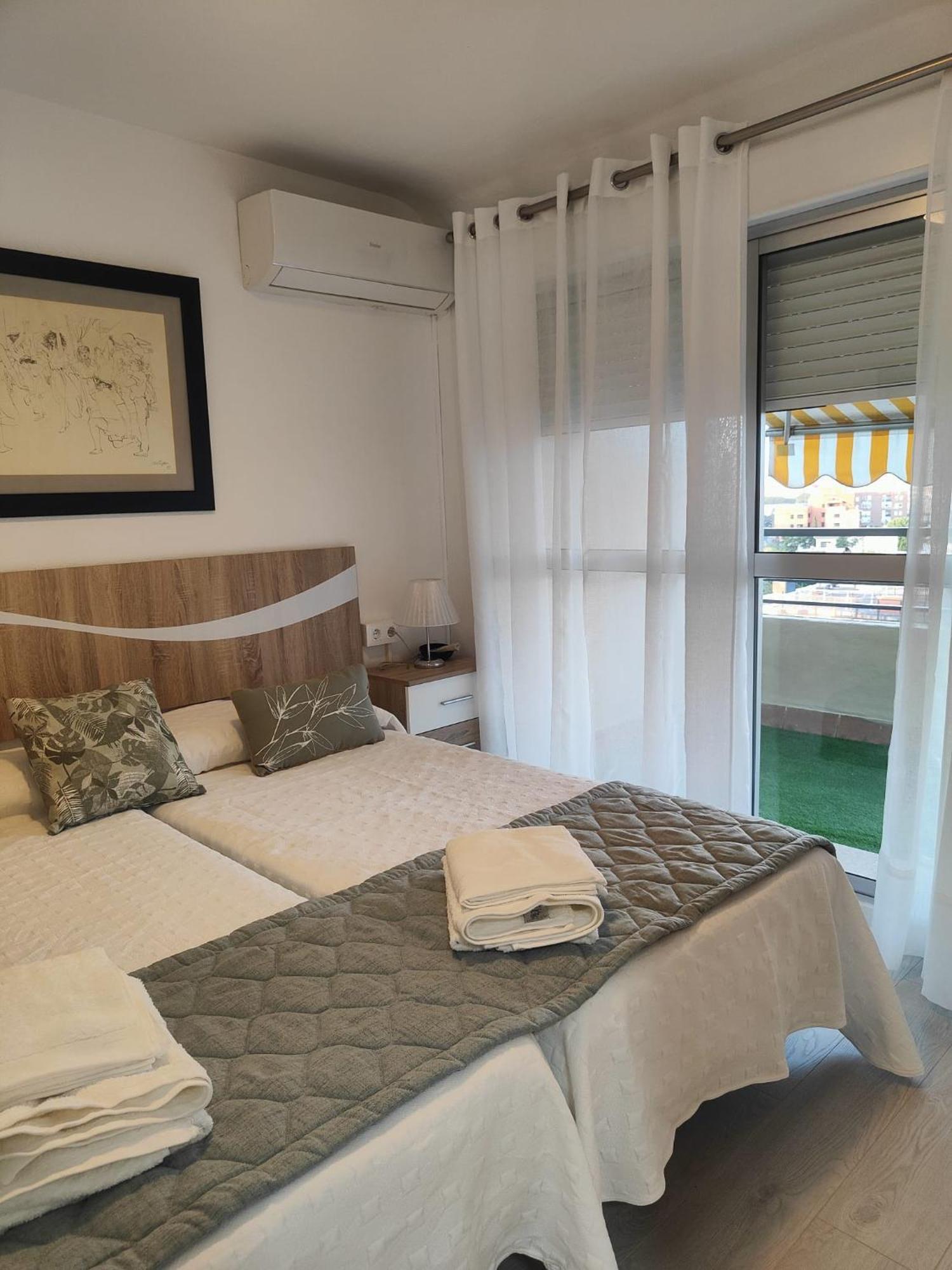 Agradable Duplex Terraza Virgen Del Rocio Apartament Sevilla